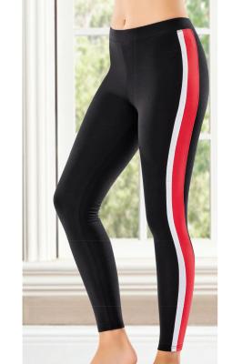 Derya Kurşun Kadın Siyah Kırmızı Beyaz Şeritli  Eşofman Altı 0594